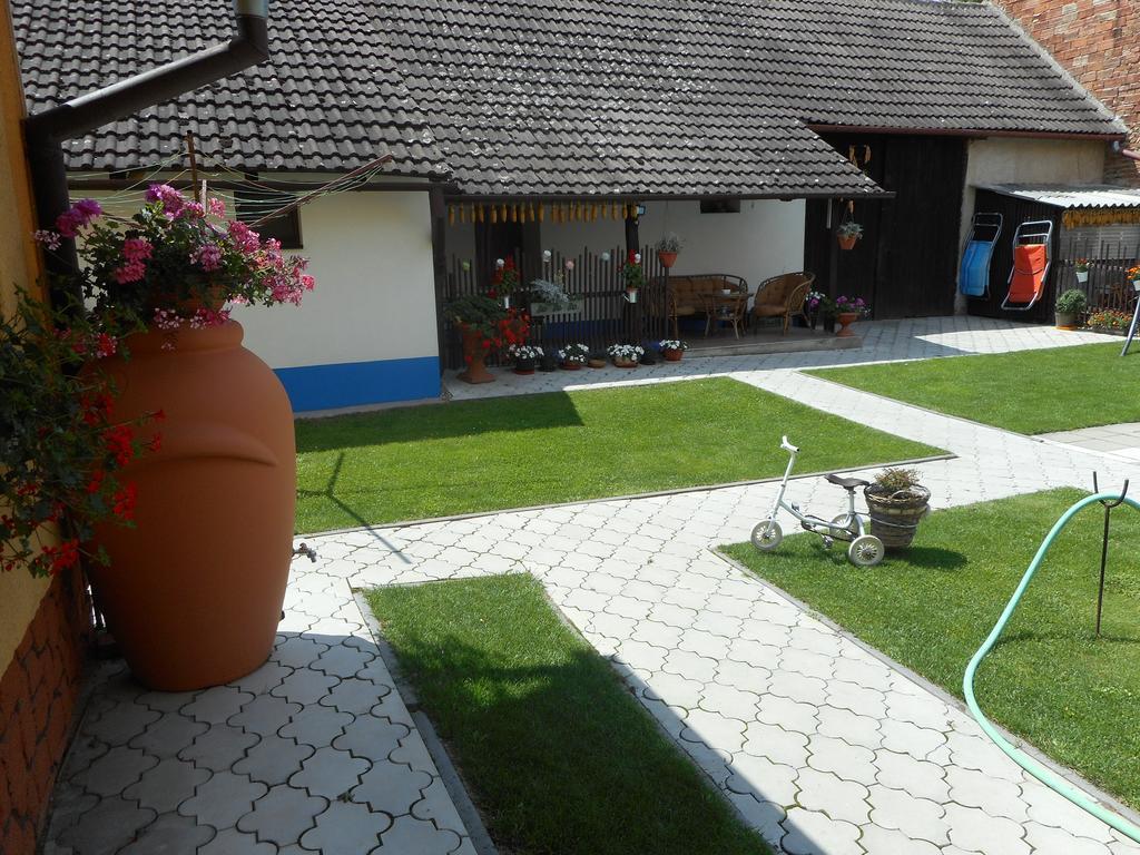 Slovacka Chalupa Ratiskovice Exterior foto